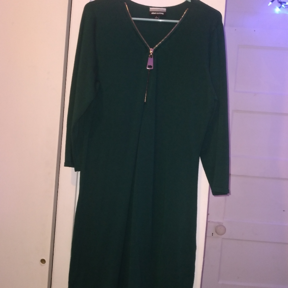Green dress
